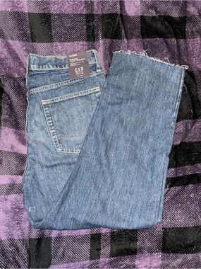 GAP Women’s Straight-Leg Medium Blue Denim Jeans